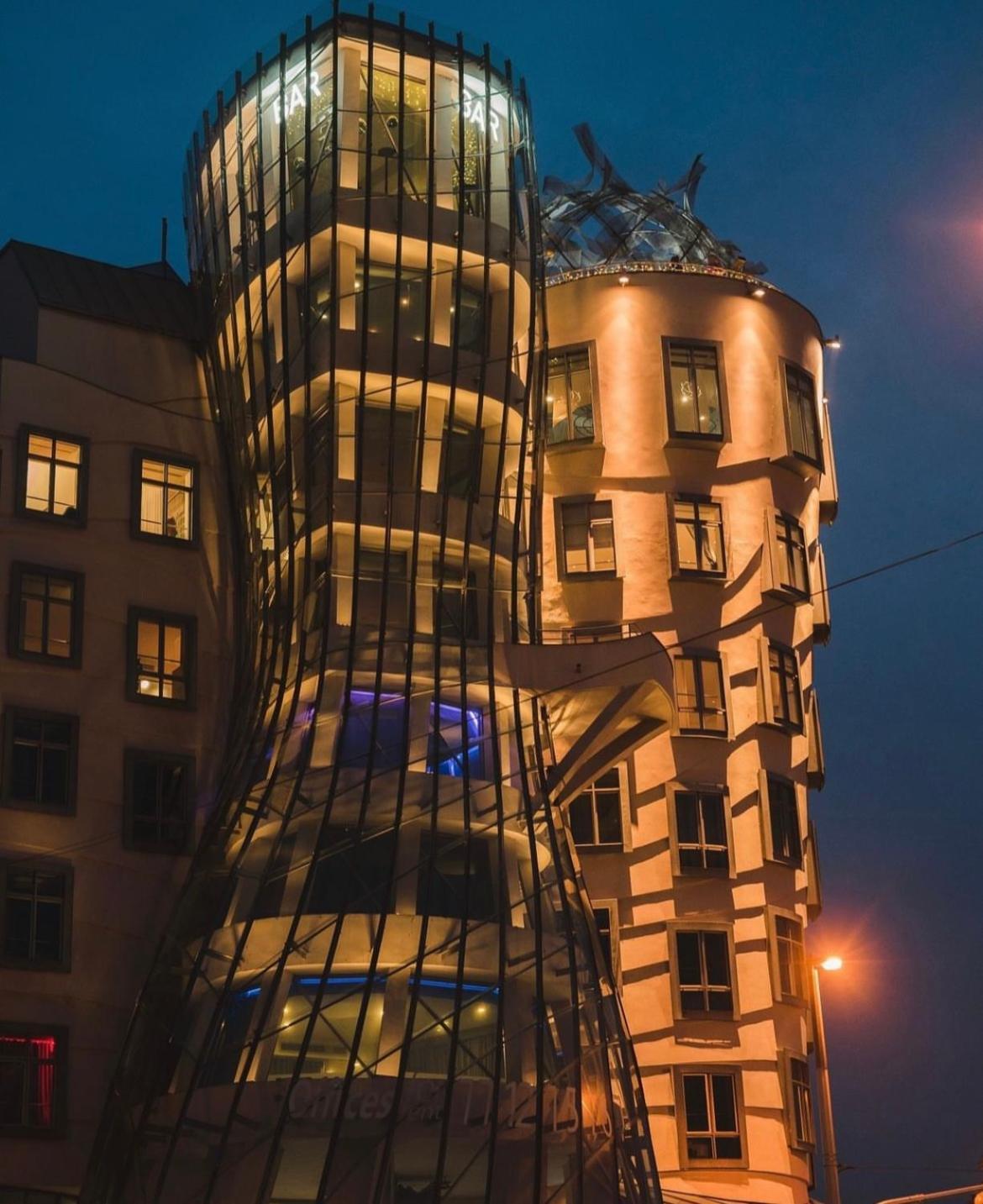 Mezonetovy Apartman V Centru Prague Exterior photo