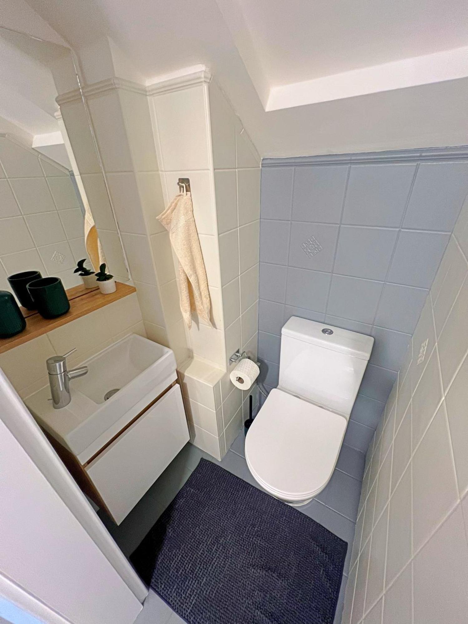 Mezonetovy Apartman V Centru Prague Exterior photo